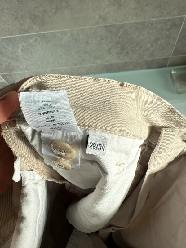 Chino Cheap Monday – Taille 28/34 - photo numéro 4