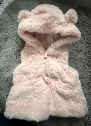 Catherine Malandrino Faux Fur Gilet 3-6 months, brand: Catherine Malandrino, condition: Very good, size: 3-6 months / 62 cm, £6.00, £6.78 includes Buyer Protection