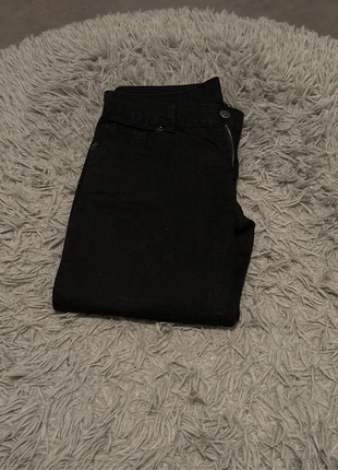 Jean court femme taille 38, marque: Naf Naf, état: Très bon état, taille: M / 38 / 10, 5,00 €, 5,95 € Protection acheteurs incluse