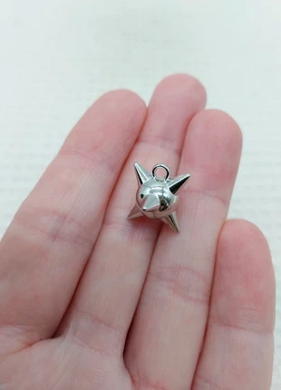 Pendentif boule à pointe punk argenté, création bijoux DIY A0926, marque: Création bijoux Syllikan, état: Très bon état, 2,50 €, 3,33 € Protection acheteurs (Pro) incluse