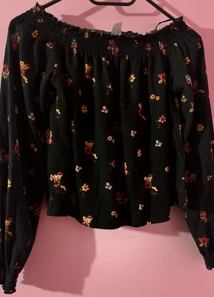 Haut H&M imprimé fleuri, brand: H&M, condition: Very good, size: XS / 34 / 6, €9.00, €10.15 includes Buyer Protection