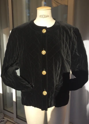 Veste noire velours taille 40 , état: Neuf sans étiquette, taille: L / 40 / 12, 13,00 €, 14,35 € Protection acheteurs incluse