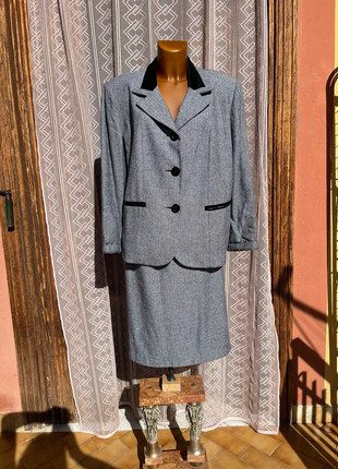 Tailleur vintage Gabriella Salvalaglio grigio xxl, marque: Gabriella Salvalaglio, état: Très bon état, taille: XXXL / 46 / 18, 35,00 €, 37,45 € Protection acheteurs incluse