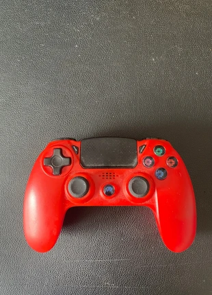 Manette ps4, brand: freaks geeks, condizioni: Ottime, €10.00, €11.20 include la Protezione acquisti