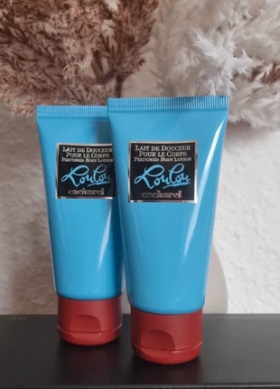Loulou ~ lot x2 Laits de douceur corps Cacharel, brand: Cacharel, condizioni: Nuovo con cartellino, €8.00, €9.10 include la Protezione acquisti