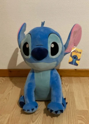 Peluche Stitch Disney bleu marine, marque: Disney, état: Neuf avec étiquette, taille: Taille unique, 30,00 €, 32,20 € Protection acheteurs incluse