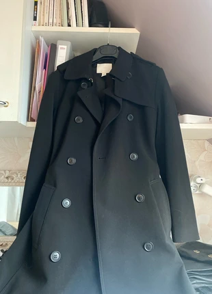 Trench-coat H&M, marca: H&M, estado: Muito bom, tamanho: S / 36 / 8, €17.00, €18.55 inclui Proteção do Comprador