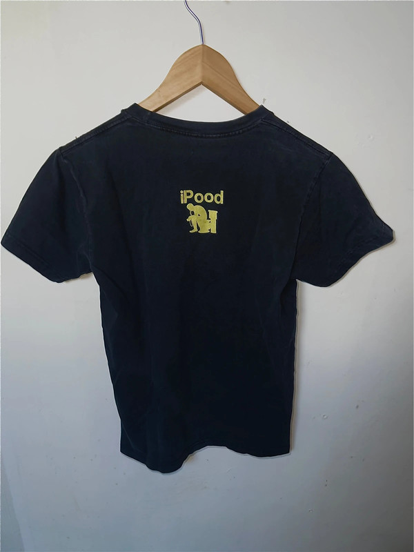 T shirt ipood 2