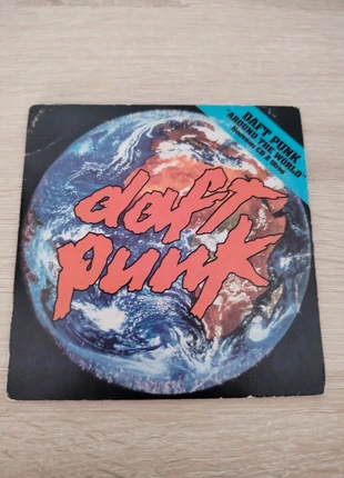 Daft punk around the World, état: Bon état, 2,00 €, 2,80 € Protection acheteurs incluse