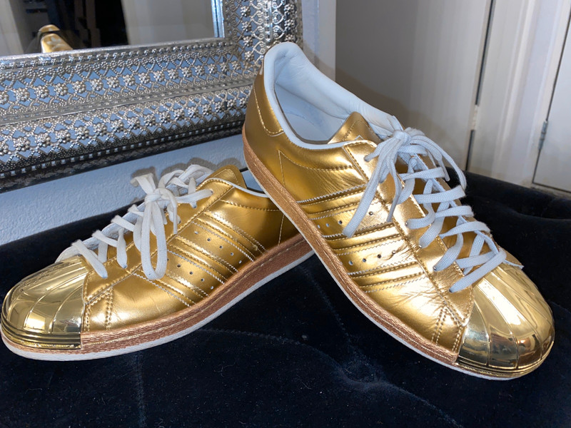 Adidas gouden sneakers Vinted