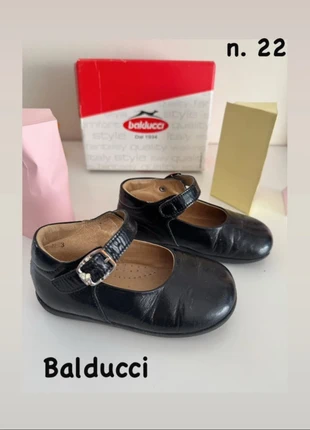 Scarpe basse bebé 👧🏻 bambina n. 22 Balducci nero in vernice con cinturino, marke: Balducci, zustand: Sehr gut, größe: 22, 22,00 €, 23,80 € inklusive Vinted-Käuferschutz