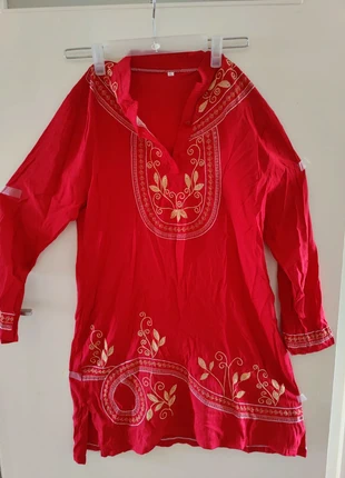 Speciaal Asian kleding , merk: Asian, staat: Nieuw zonder prijskaartje, maat: M / 38 / 10, € 10,00, € 11,20 inclusief Kopersbescherming