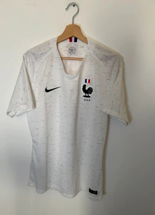 Maillot de l’EDF 2018 porté, marque: Nike, état: Très bon état, taille: L, 95,00 €, 100,45 € Protection acheteurs (Pro) incluse