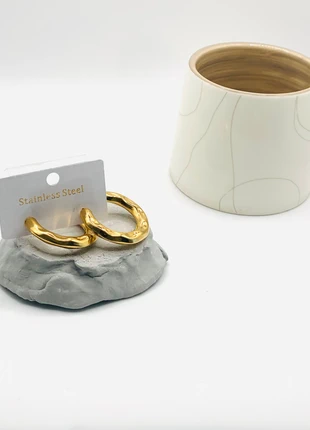 Boucles d'oreilles créoles texturées, estado: Novo com etiquetas, €9.00, €10.15 inclui Proteção do Comprador