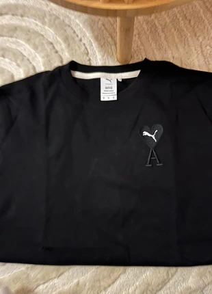 T-Shirt AMI x puma, marca: Puma x AMI, estado: Muito bom, tamanho: S, €40.00, €42.70 inclui Proteção do Comprador