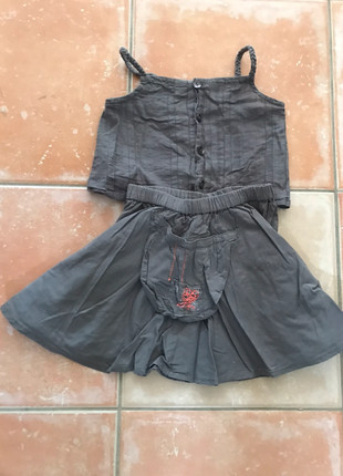 Ensemble d’été jupe et haut à bretelles kid Kanaï 18 mois, marque: Kid Kanai, état: Neuf sans étiquette, taille: 18-24 mois / 86 cm, 1,50 €, 2,28 € Protection acheteurs incluse