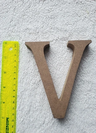 Lettre V en bous brut à décorer, estado: Muy bueno, 3,00 €, 3,85 € Protección al comprador Pro incluida