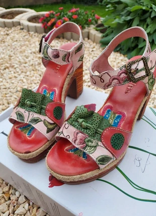 Sandale a talon Laura Vita T37, marca: Laura Vita, estado: Muy bueno, tamaño: 37, 25,00 €, 26,95 € Protección al comprador incluida