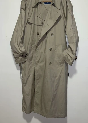 Tranche longue beige, marque: Bruno Altonelli, état: Très bon état, taille: XXL, 20,00 €, 21,70 € Protection acheteurs incluse