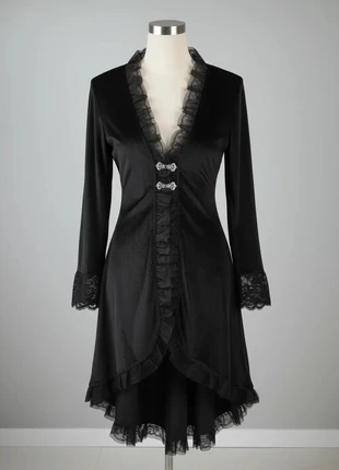 Robe Noire Victorienne en Velours – Élégante / Gothique Chic / Détails Dentelle / Romantique Vintage, marque: Atelier Lysandra, état: Très bon état, taille: M / 38 / 10, 69,90 €, 74,10 € Protection acheteurs (Pro) incluse