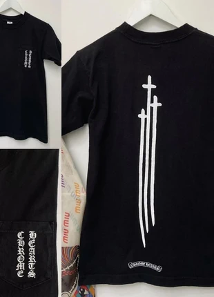 Chrome Hearts T-shirt en coton épais noir  avec croix iconiques au dos S, marca: Chrome Hearts, estado: Muito bom, tamanho: S / 36 / 8, €550.00, €578.20 inclui Proteção do Comprador