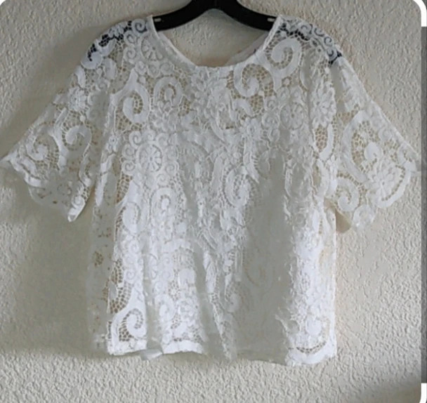 Nannette by Nannette leopore lace tOP 1