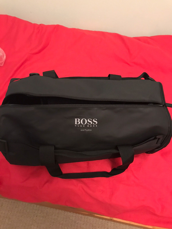 Hugo boss parfums duffle bag sale