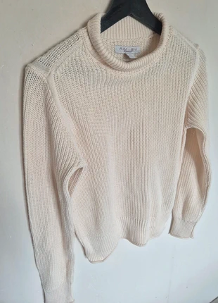 Pull amisu taille XS, marke: Amisu, zustand: Sehr gut, größe: XS / 34 / 6, 5,50 €, 6,48 € beinhaltet Vinted-Käuferschutz Pro
