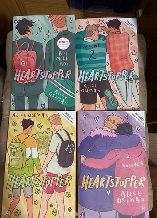 bundle of 4 heartstopper books, condition: Very good, £10.00, £11.20 includes Buyer Protection