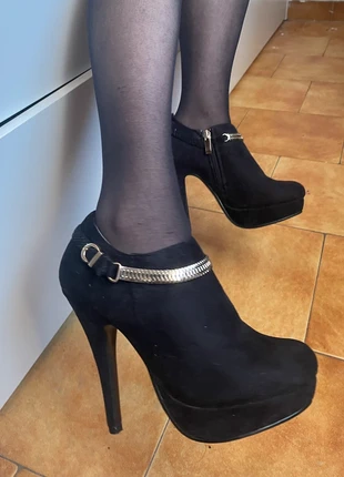 Bottines à talons, estado: Muito bom, tamanho: 36, €8.00, €9.10 inclui Proteção do Comprador