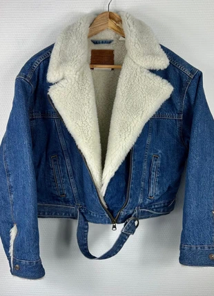 Veste en Jean Levi’s Moumoute Sherpa Bleu - Premium !, merk: Levi's, staat: Heel goed, maat: S / 36 / 8, € 49,00, € 52,15 inclusief Kopersbescherming Pro