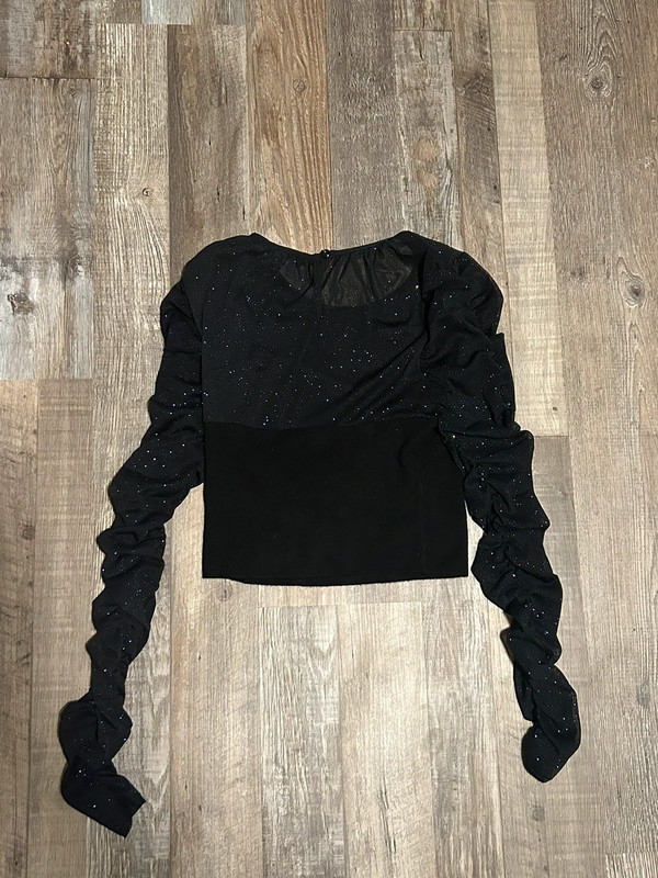 black long sleeve 3