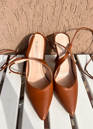 Décolleté con lacci, marque: Diamantique, état: Très bon état, taille: 39, 7,00 €, 8,05 € Protection acheteurs incluse