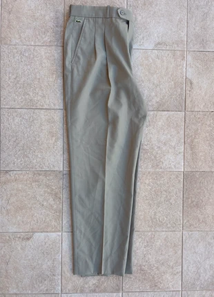 vintage Lacoste IT 52 elegant salvia sage pants relaxed straight fit baggy con pieghe, marque: Lacoste, état: Très bon état, taille: W42 | FR 52, 22,00 €, 23,80 € Protection acheteurs incluse