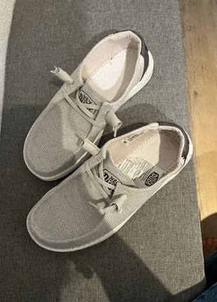 Sommerschuhe, marke: Hey Dude, zustand: Neu, größe: 37, 39,00 €, 41,65 € inklusive Vinted-Käuferschutz