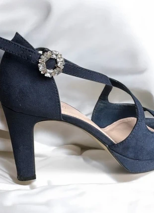 Escarpins Venturini bleu marine, marque: Venturini, état: Très bon état, taille: 40, 9,00 €, 10,15 € Protection acheteurs incluse