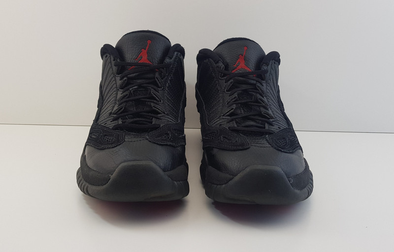 Nike Air Jordan 11 Retro Low True Red Referee 306008 003 Vinted