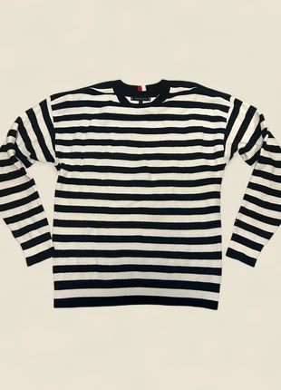 Tommy Hilfiger Sweater, marke: Tommy Hilfiger, zustand: Sehr gut, größe: L, 15,00 €, 16,45 € inklusive Vinted-Käuferschutz
