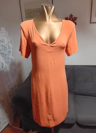 Robe Sandro dos nu Corail T1, marke: Sandro, zustand: Gut, größe: S / 36 / 8, 28,00 €, 30,10 € inklusive Vinted-Käuferschutz