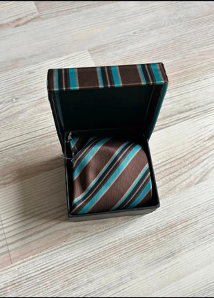 Krawatte, brand: Timeless, condizioni: Nuovo con cartellino, €1.00, €1.75 include la Protezione acquisti