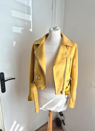 Perfecto Zara taille M, merk: Zara, staat: Heel goed, maat: M / 38 / 10, € 10,00, € 11,20 inclusief Kopersbescherming