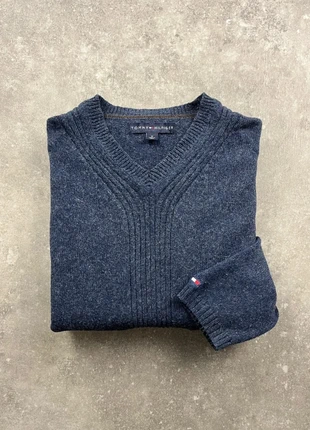 Pull Col V Tommy Hilfiger Marine M Homme, marke: Tommy Hilfiger, zustand: Sehr gut, größe: M, 19,00 €, 20,65 € beinhaltet Vinted-Käuferschutz Pro