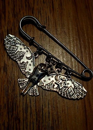 The Quirken Trovery gothic witch owl stars safety pin brooch badge enchanted, brand: The Quirken Trovery, condition: New with tags, £3.00, £3.85 includes Buyer Protection