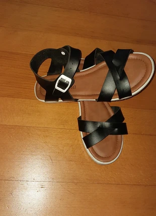 Sandales femmes, marque: Arya Lina, état: Très bon état, taille: 37, 3,00 €, 3,85 € Protection acheteurs incluse