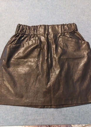 Gonna Zara, brand: Zara, condizioni: Ottime, taglia: M / IT 42 / EU 38, €10.00, €11.20 include la Protezione acquisti