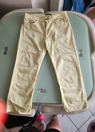 Jeans droit jaune pastel taille 44 tommy hilfiger neuf, brand: Tommy Hilfiger, condition: New without tags, size: XXL / 44 / 16, €13.00, €14.35 includes Buyer Protection