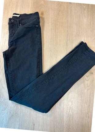 Pantalon Jean Levi’s femme 312 Shaping Slim taille W27 L36, marke: Levi's, zustand: Sehr gut, größe: Sonstige, 18,00 €, 19,60 € inklusive Vinted-Käuferschutz