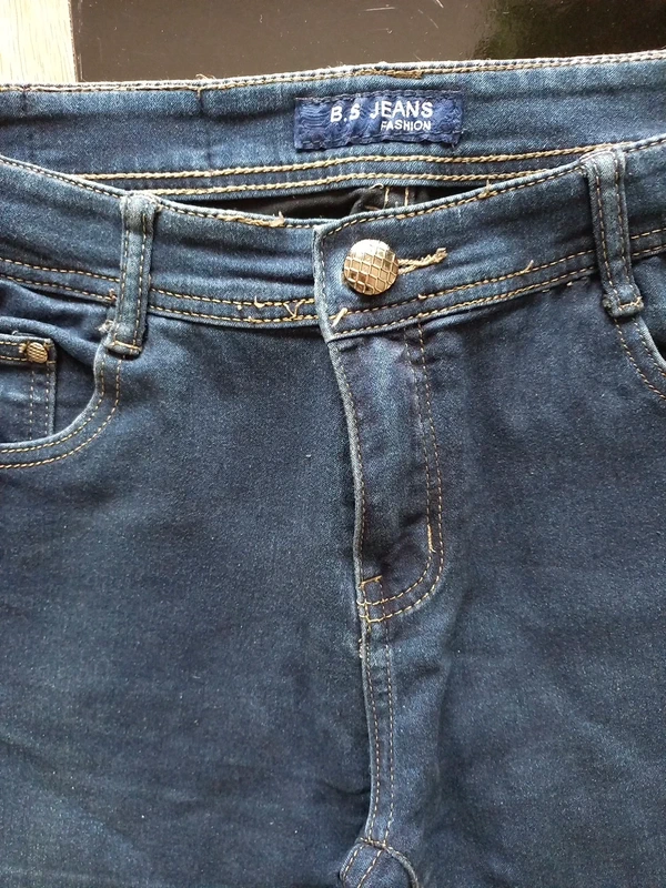 Jean femme T40 - photo numéro 4