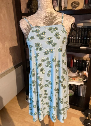 Très jolie robe taille S, marque: Lefties, état: Neuf sans étiquette, taille: S / 36 / 8, 8,00 €, 9,10 € Protection acheteurs incluse