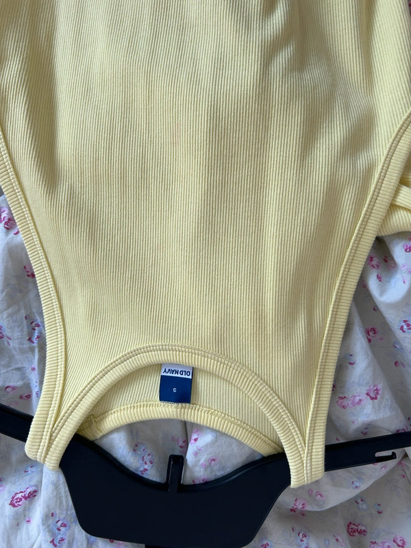 Old navy bodycon yellow dress 2